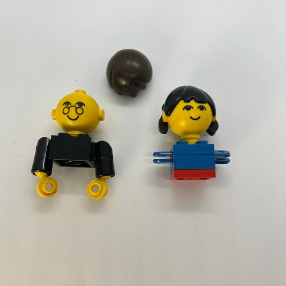 Vintage 70s Lego Homemaker Family Figures Man Woman Lot as pictured - Picture 1 of 2